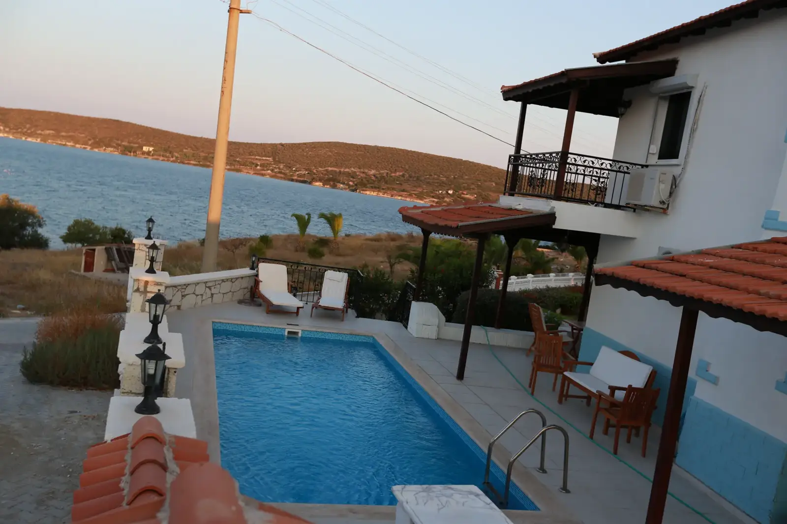 Çeşme — 3 × 7 m Havuz