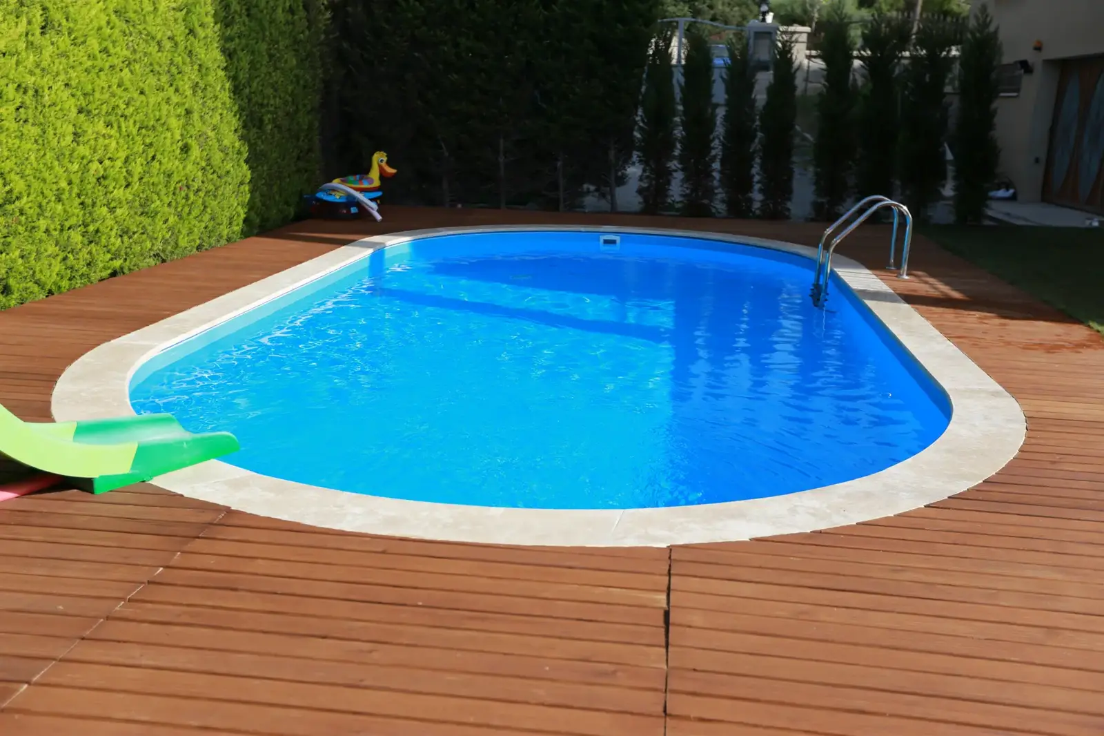 Urla — 4 × 8 m Maldiv Havuz