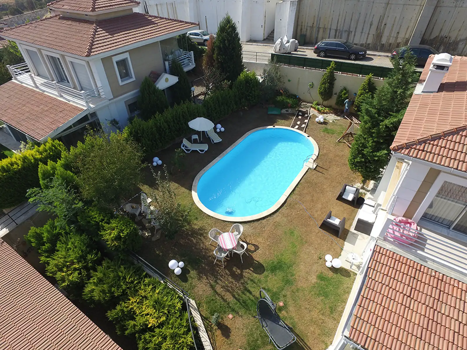 MALDİV — oval gövde